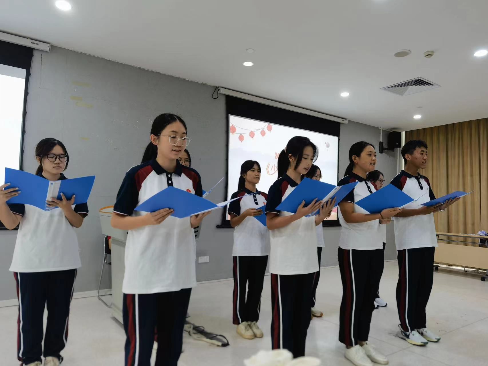 32EEEB2CEDA7992A904E595A11D_3E8435ED_282A1