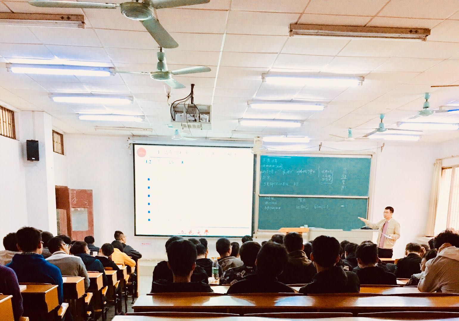 3DB22E8E2826B6E3967BAFCC48B_2C9003D3_2E470