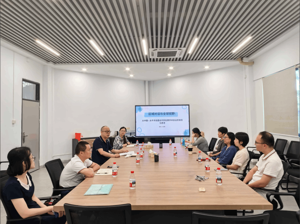 FB22D1F0460D8DBB7B92DEF2D11_3733BA3A_436FE