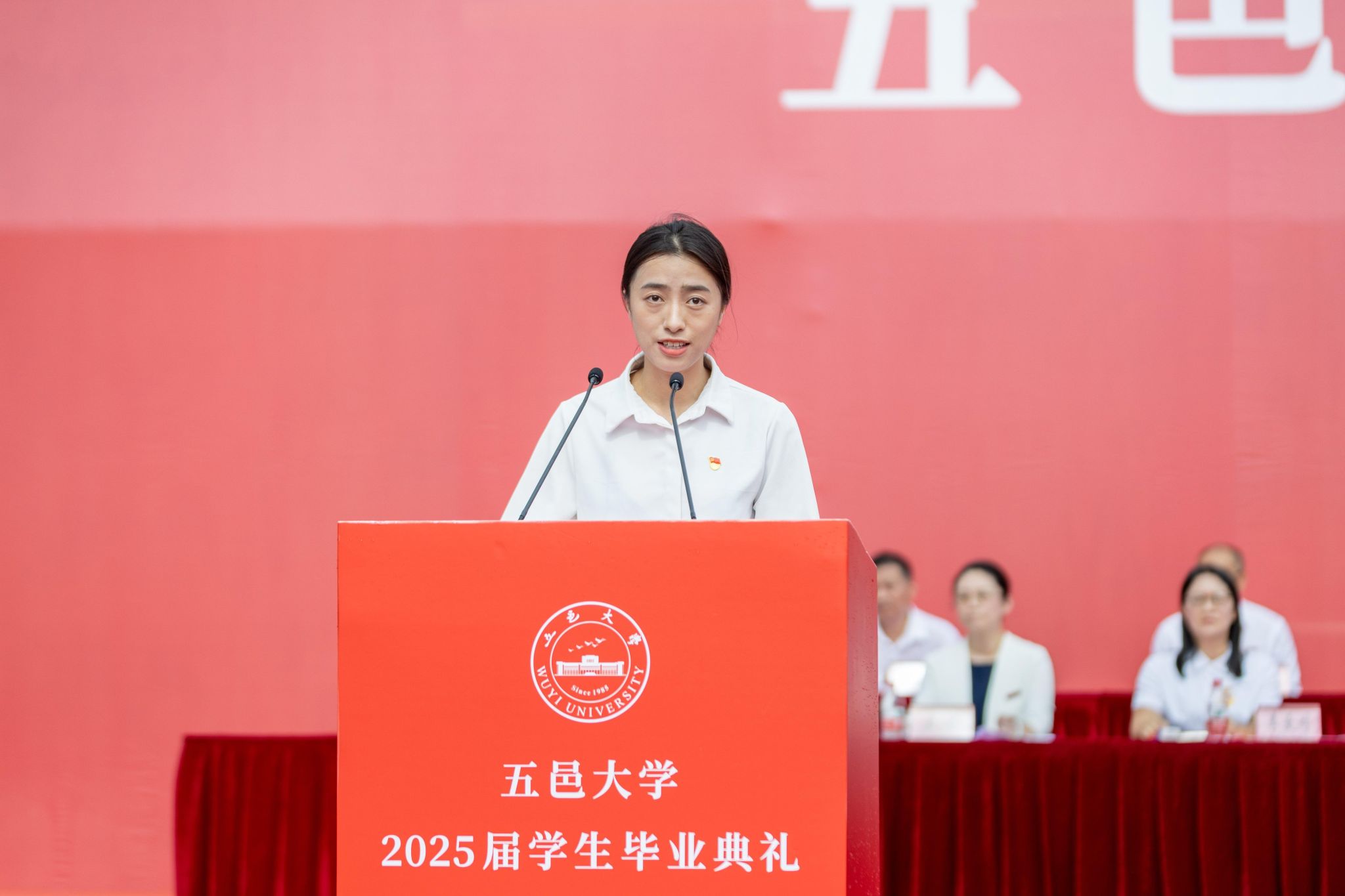 9ADEFBEC1B773650458DB1DA0CA_9B404923_2189D