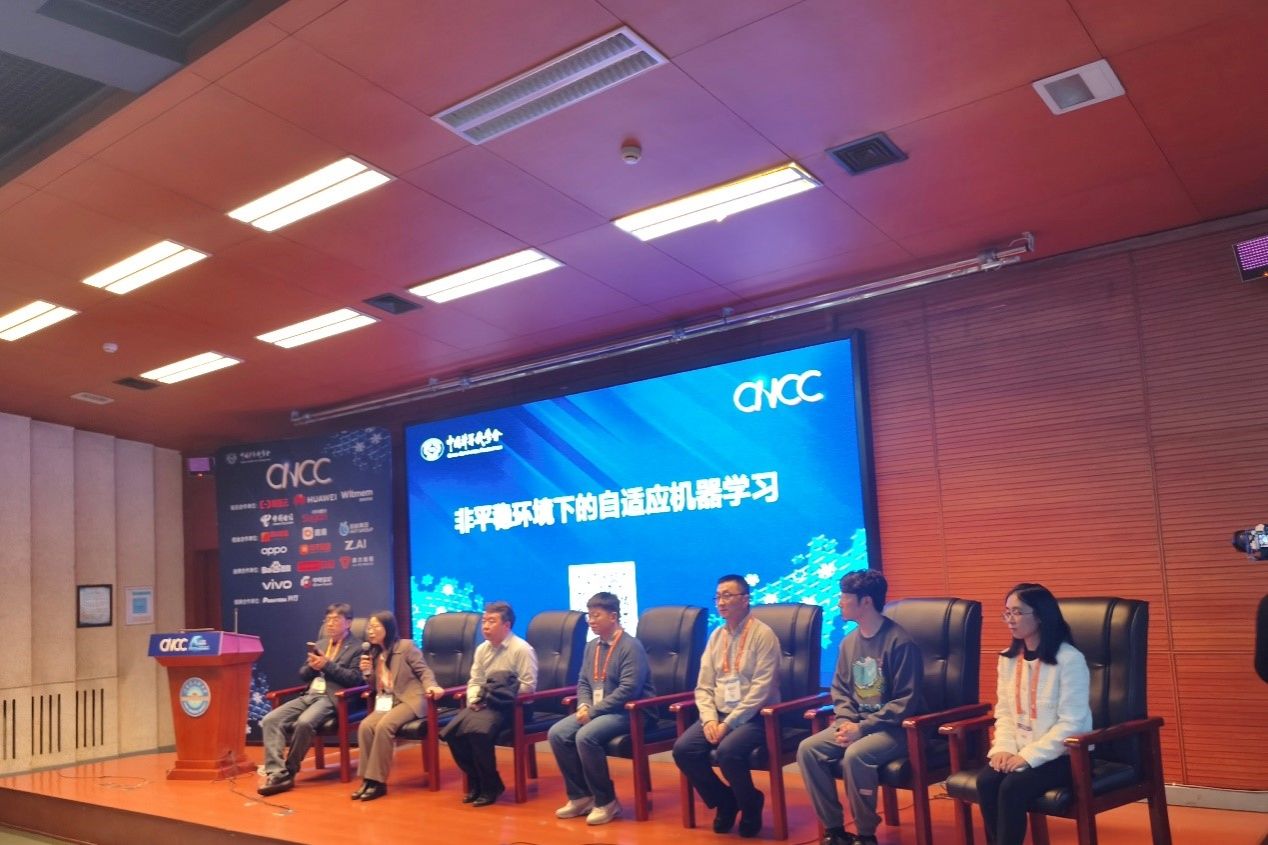 C985F51F98F3F6F9014DB3D5F21_71604937_2304A