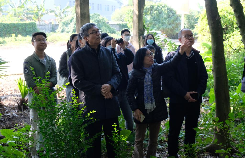 1B1807E94EEE1EFB8DB9B64E608_3D79F927_1D2DF