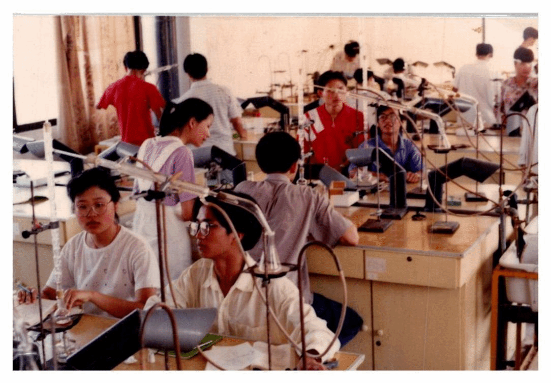 AA834F51963044EE6DA48D6F288_4BA158A9_64C4A