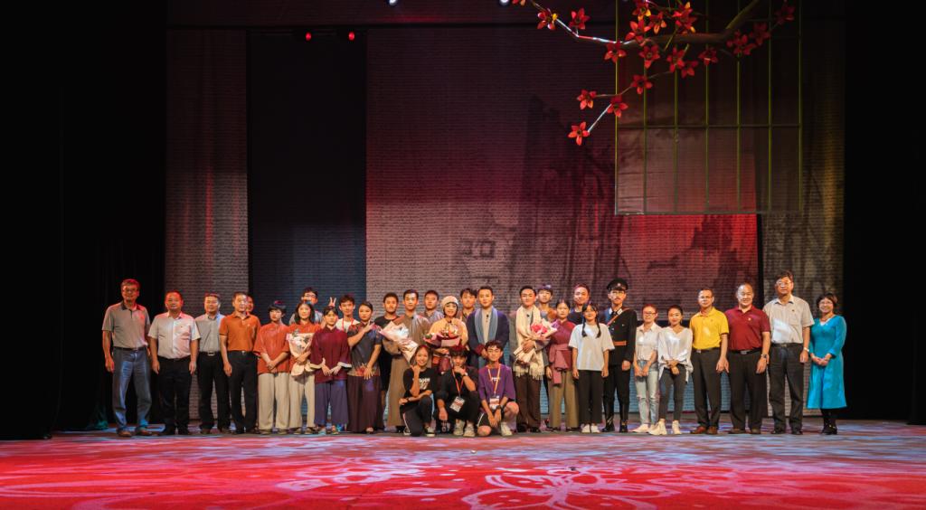 65743B42A133019AA44F4BBF46C_AE7FB37C_133B2