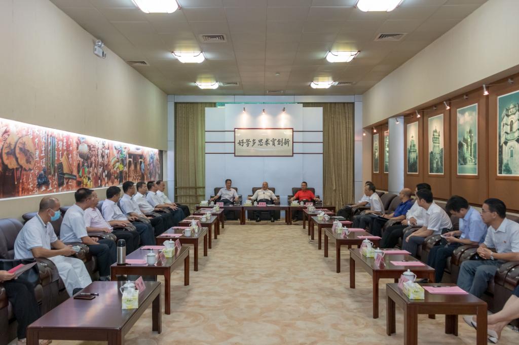 ACACF1EAF65AEC757C47AFD3EBA_21307D0A_16725