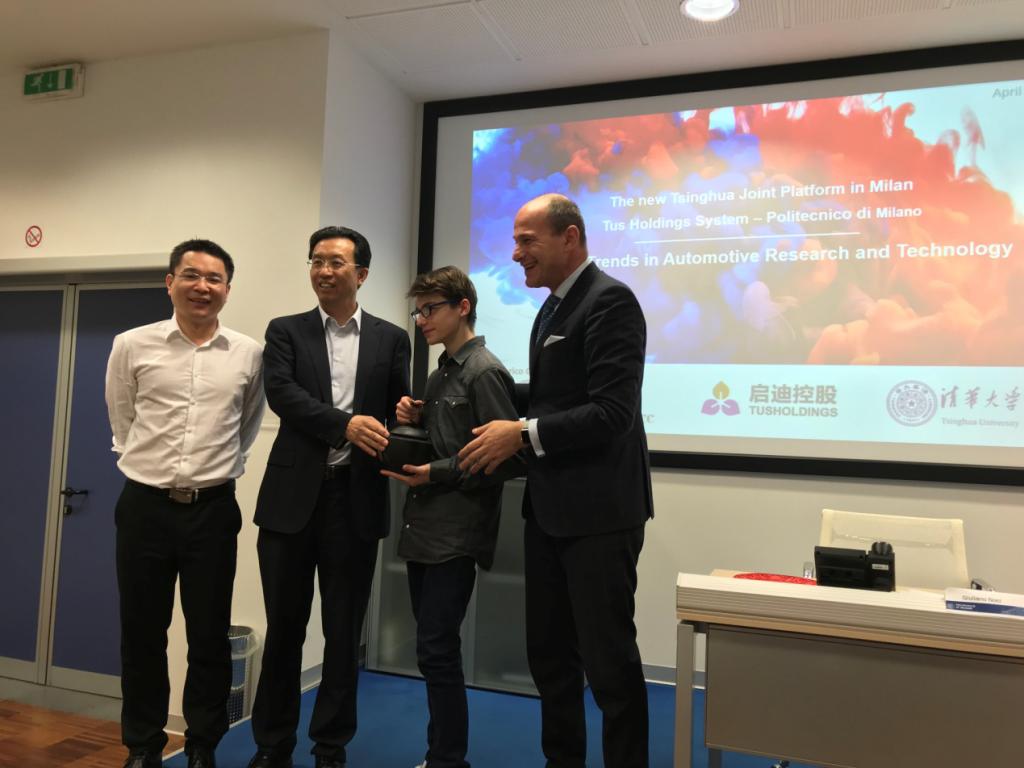 13CA1CB4F31DD4DA5098A992B7D_AEBE3B04_11883