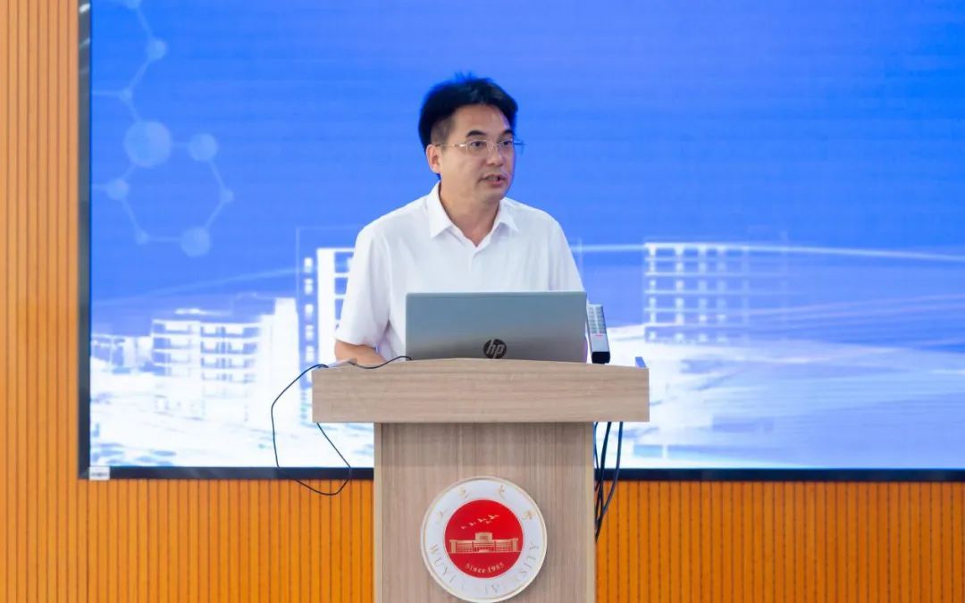 796B94E6CF4725F42C789F3AAB5_33A72DF8_11351