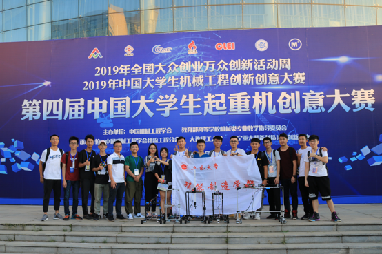 1C1FA497143C71452A644421100_E3508A56_C811E