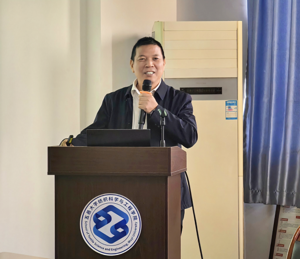 D706661BA3EBD1DB8723C1F6228_FCC1714C_143781