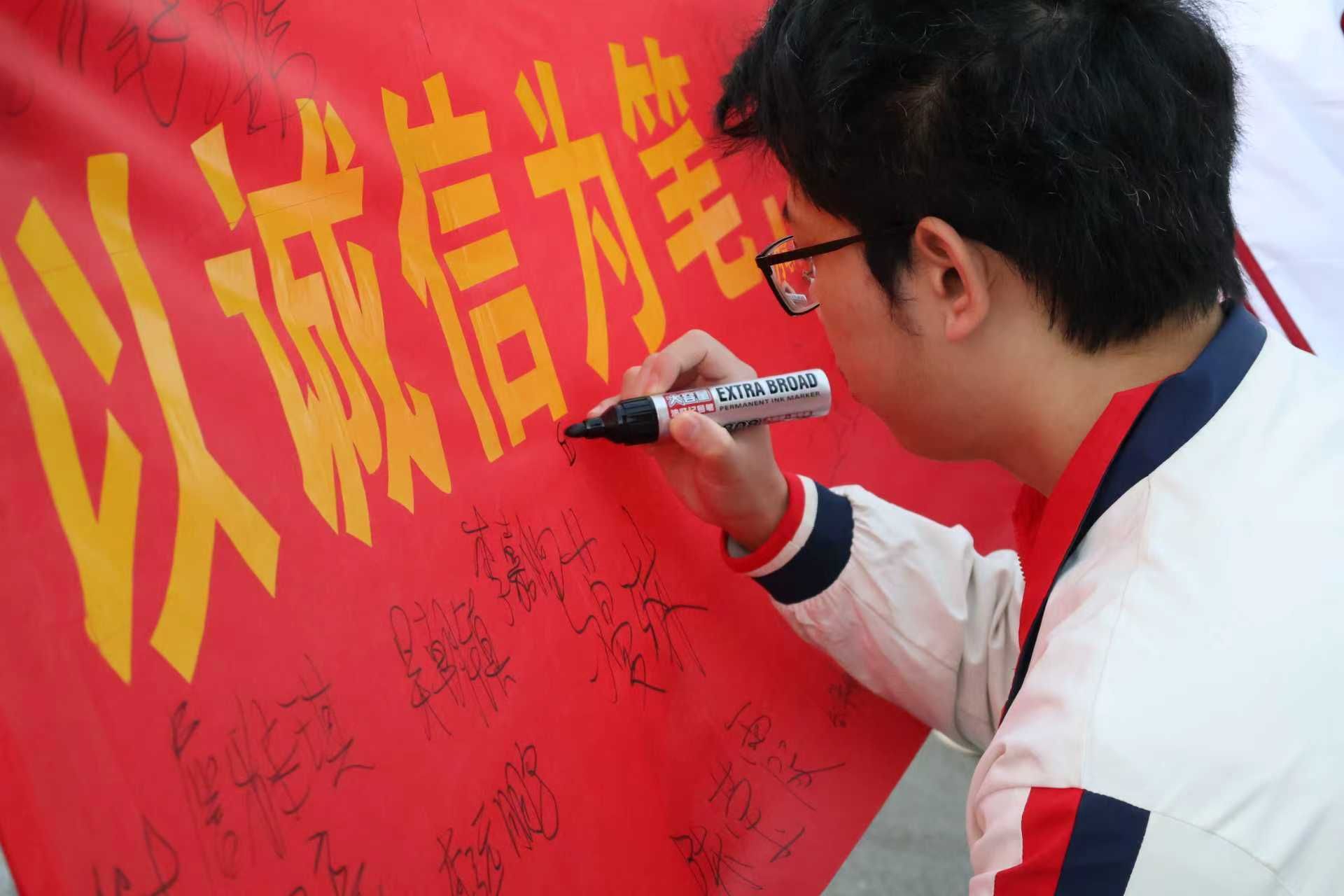 E389A2169A34E068E05DBD183D6_BBD7847E_2484E