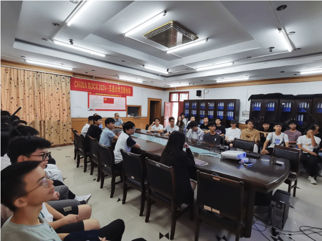 B70C7BCA533BECCF6FAB2774F73_1CD5C510_27BC5