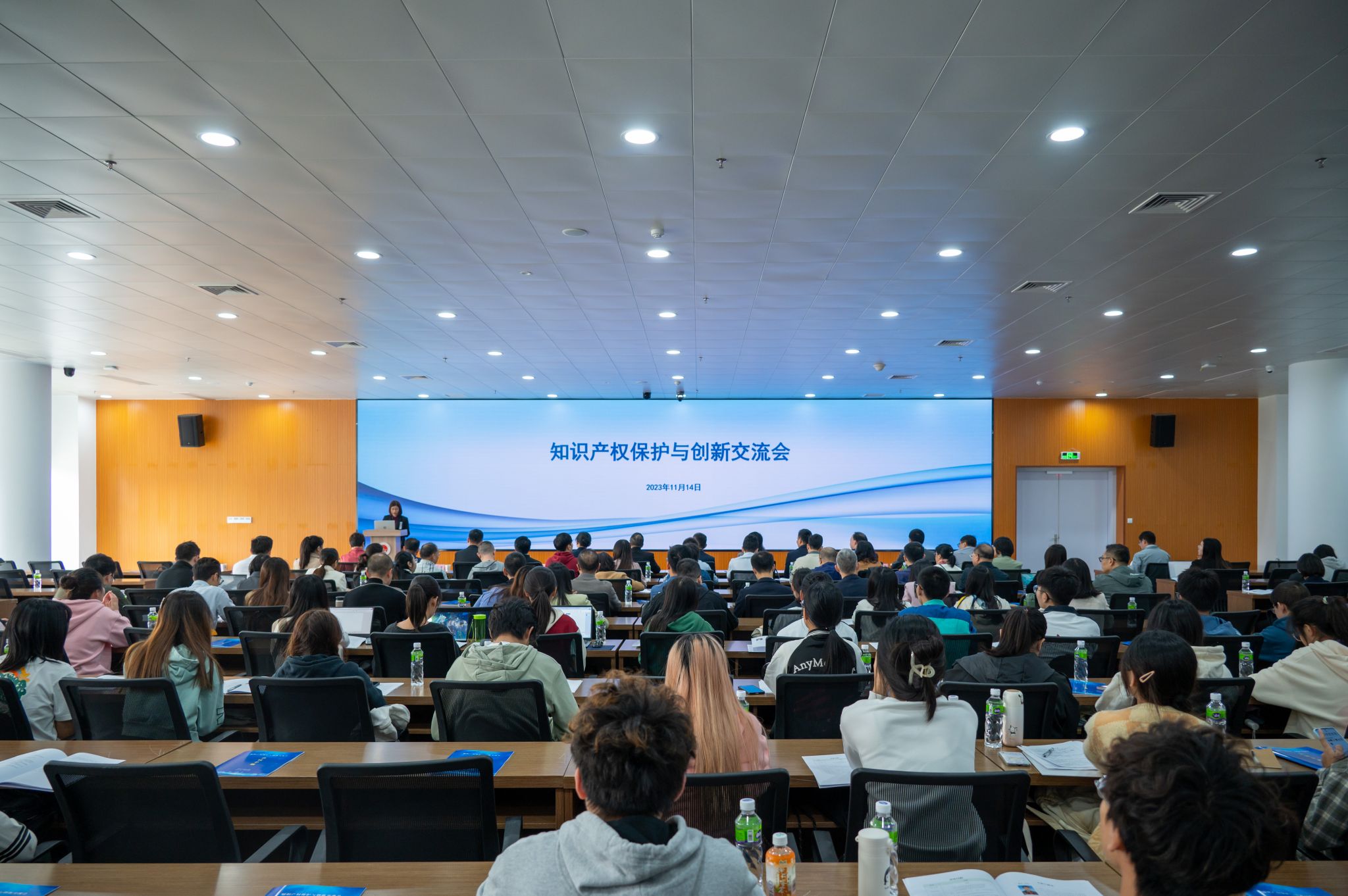 49B7C77DB6A245AE41C605CE324_5E6BFF32_4C54F