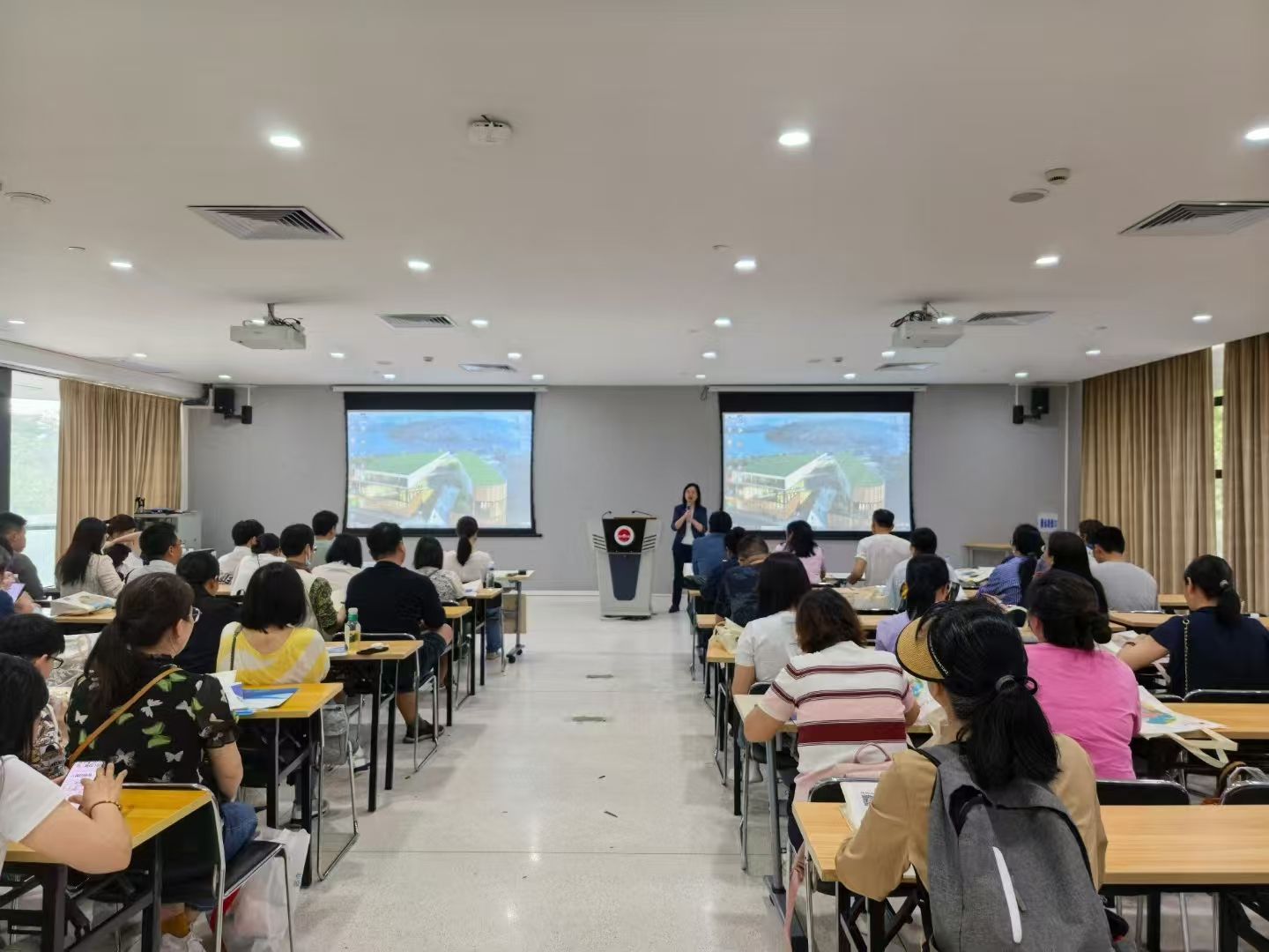 2A09D8BFA161CACC50903A479FC_8B6388C4_27BEB