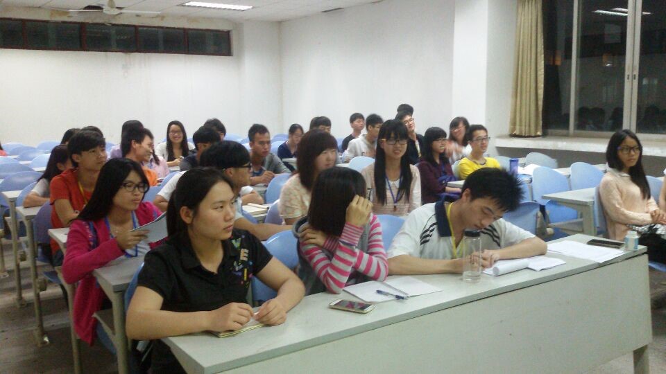 61DC911F1FBF134A2692F37BFF1_6FE48D28_1AAE7.jpg?e= 61DC911F1FBF134A2692F37BFF1_6FE48D28_1AAE7.jpg?e=