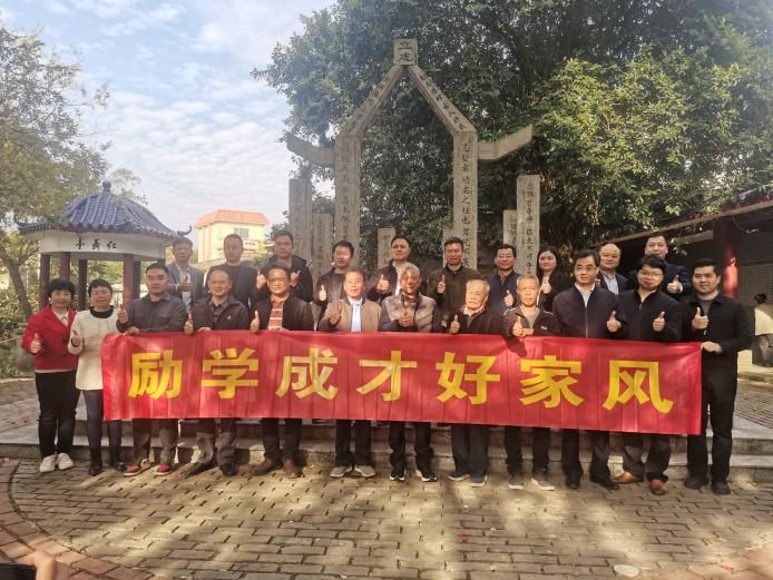 4204DF8FB3ED03E09E37131215D_4CE1ED47_1602E 4204DF8FB3ED03E09E37131215D_4CE1ED47_1602E