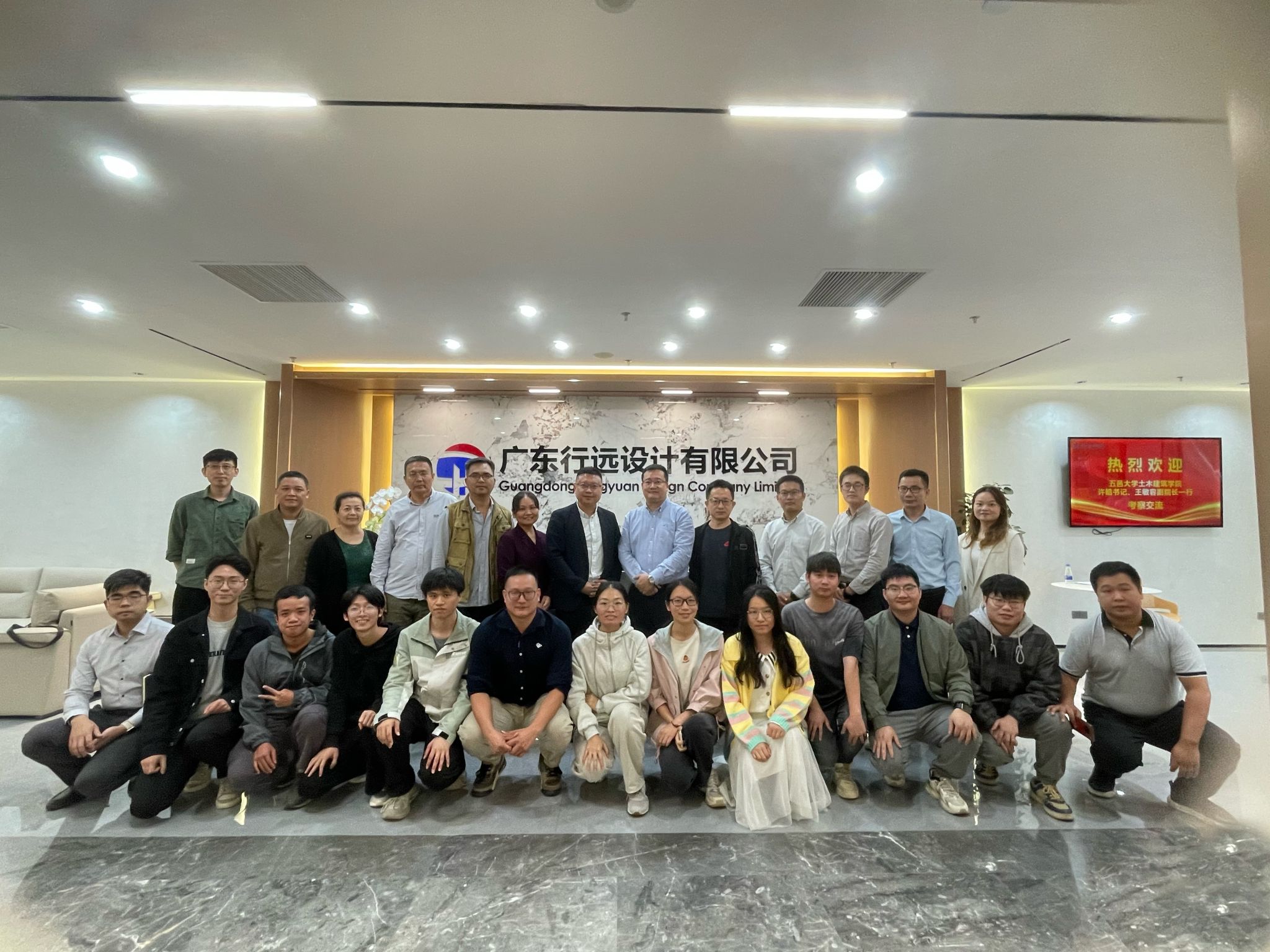 58CB785918D22942E98E387C5DF_8D8A38AA_67670