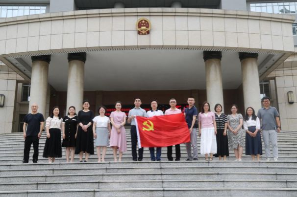 C7EDF7972E94752645701AEA8BE_B571F732_BAAD