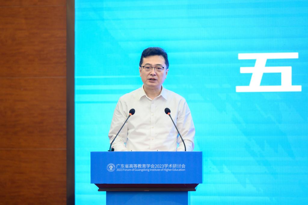 B345136E8E5B608FCA7E3424F51_80A8B7D5_DC70