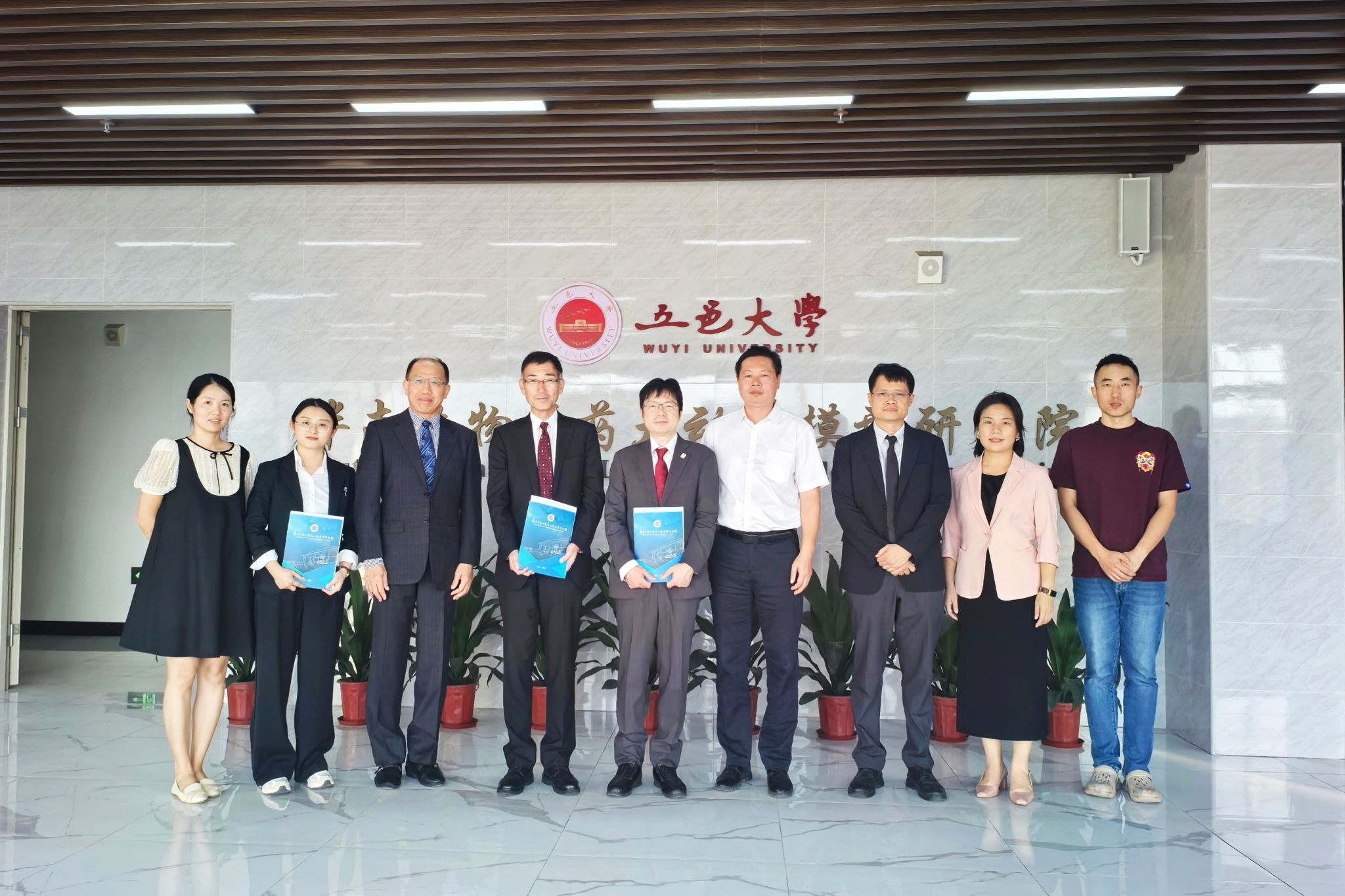 37C7C0DEC036A571D04EC38FA83_FE0316F1_566E1 37C7C0DEC036A571D04EC38FA83_FE0316F1_566E1