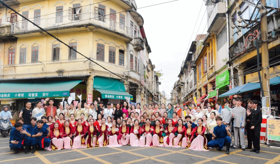 21AB40FAEE16909023237567D32_BA482AD7_6F3EA