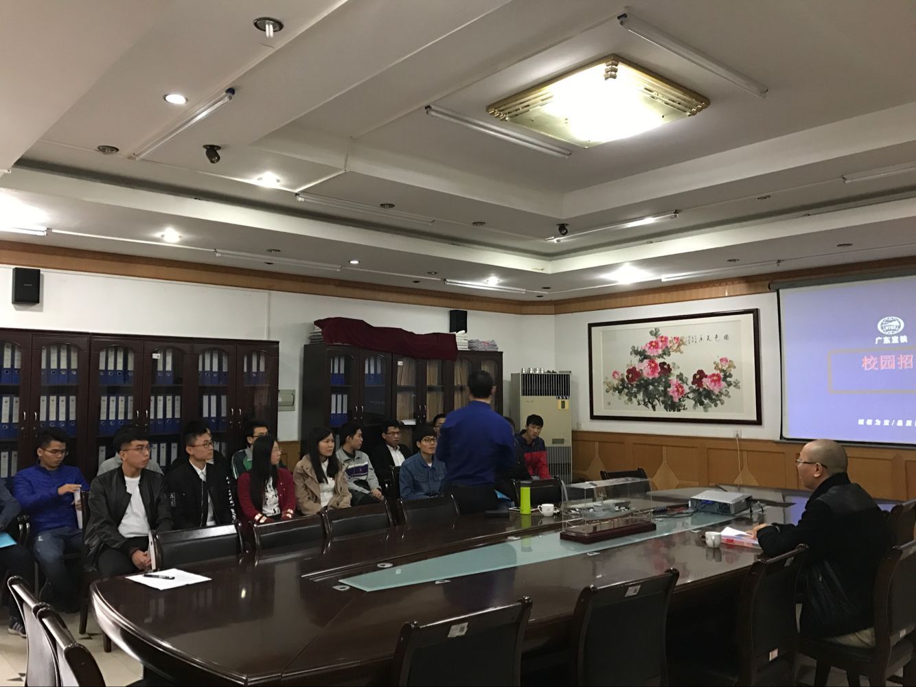 Ҽ������app����(�й�)�ٷ�������