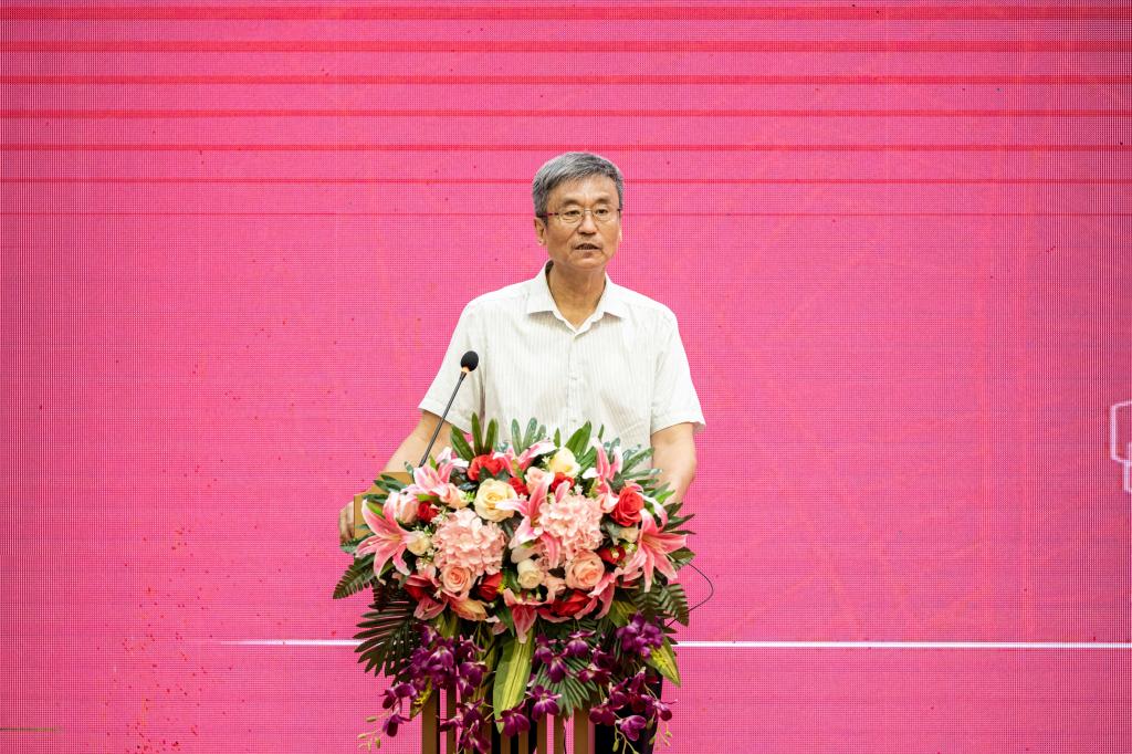 62ECAEB75D2A2B81884461DF52C_1AA92F82_23A21