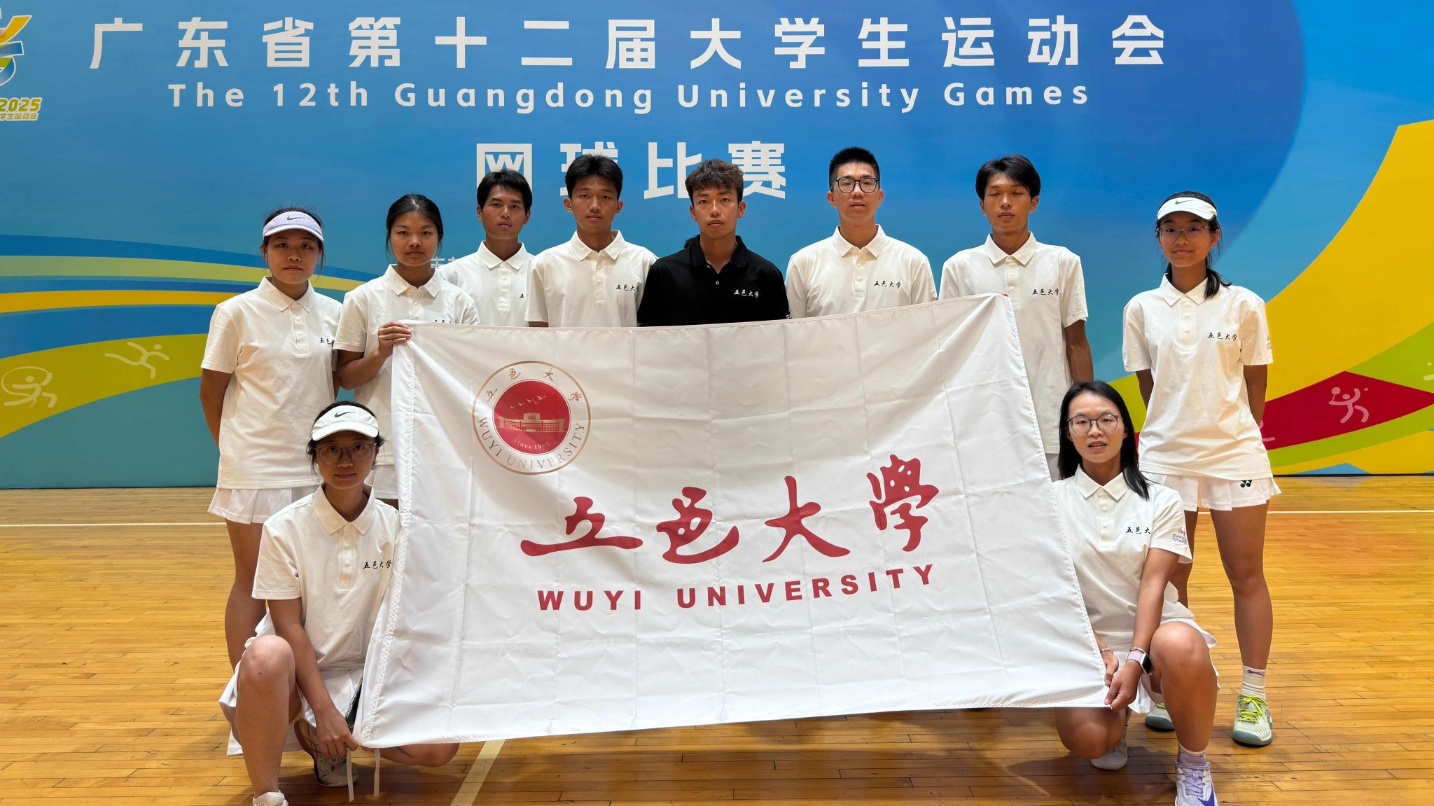 2AD32211CB331ACA228263ABF32_137C1940_4A21D