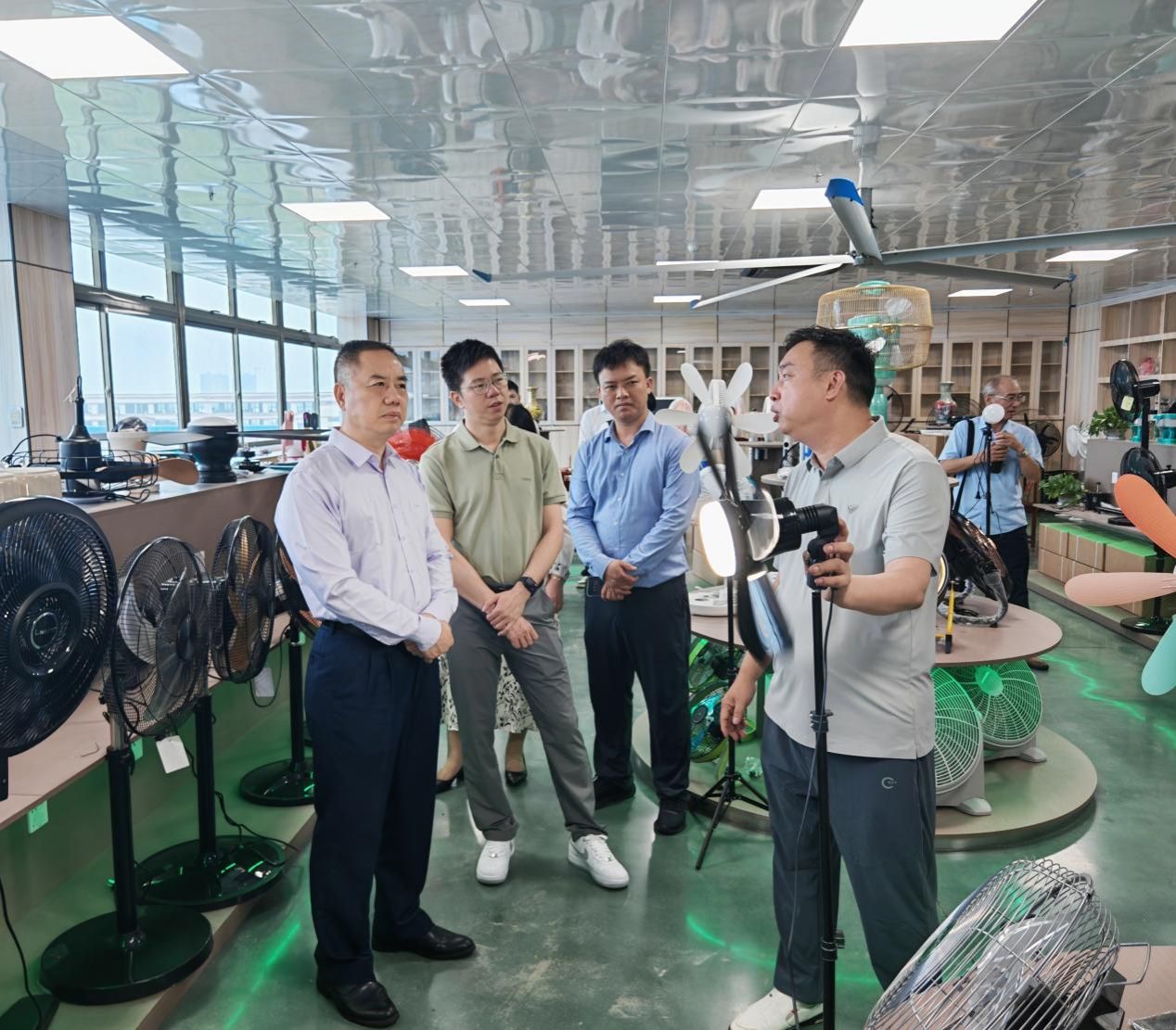 9D5C11D58828CBAAAA0A95FEA51_783813BE_36FCF 9D5C11D58828CBAAAA0A95FEA51_783813BE_36FCF