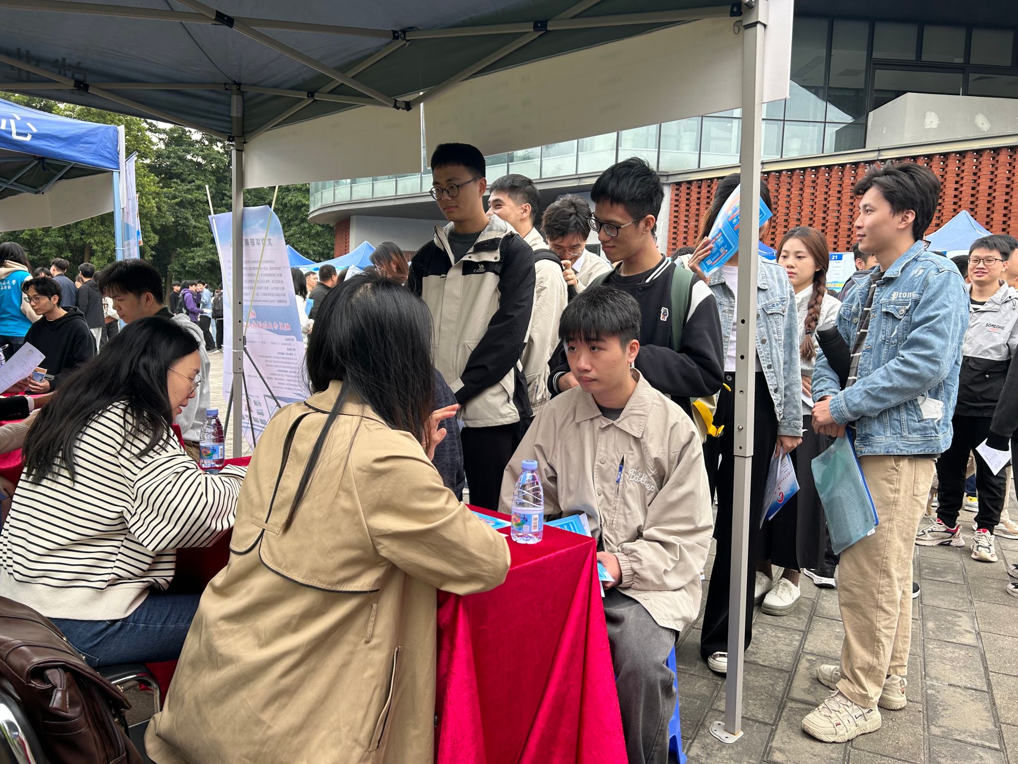 586C922A3CCC95E14530F804EBC_4B958B3D_93757 586C922A3CCC95E14530F804EBC_4B958B3D_93757