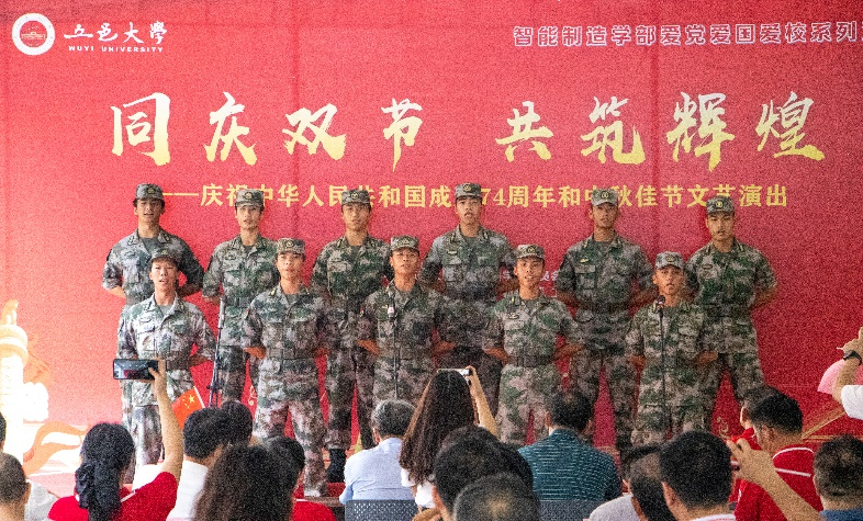 864BAA10F2E912276F954A48CE5_A8D5EDBF_DC8DC