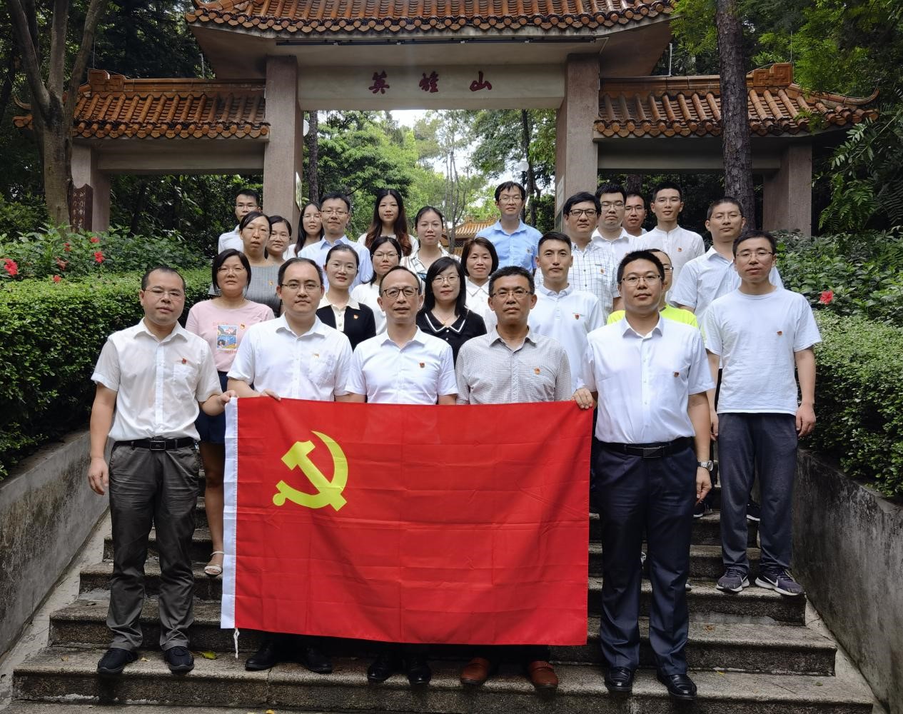 26C2B7D1A4BEDE1D05892FFC2F1_7B2AC5F8_5ACF8