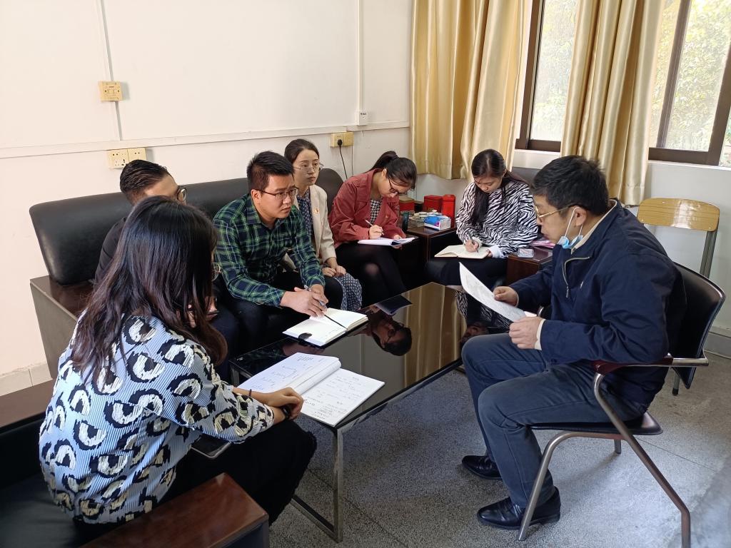 D5D70CBC669DB0A40C2D84B7ABC_7FDBC1C3_200C0