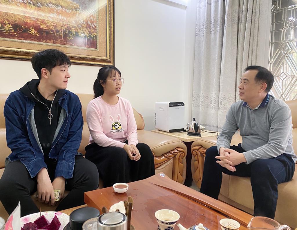 5230F44BCD980B3041D4457A512_38451477_1EB94