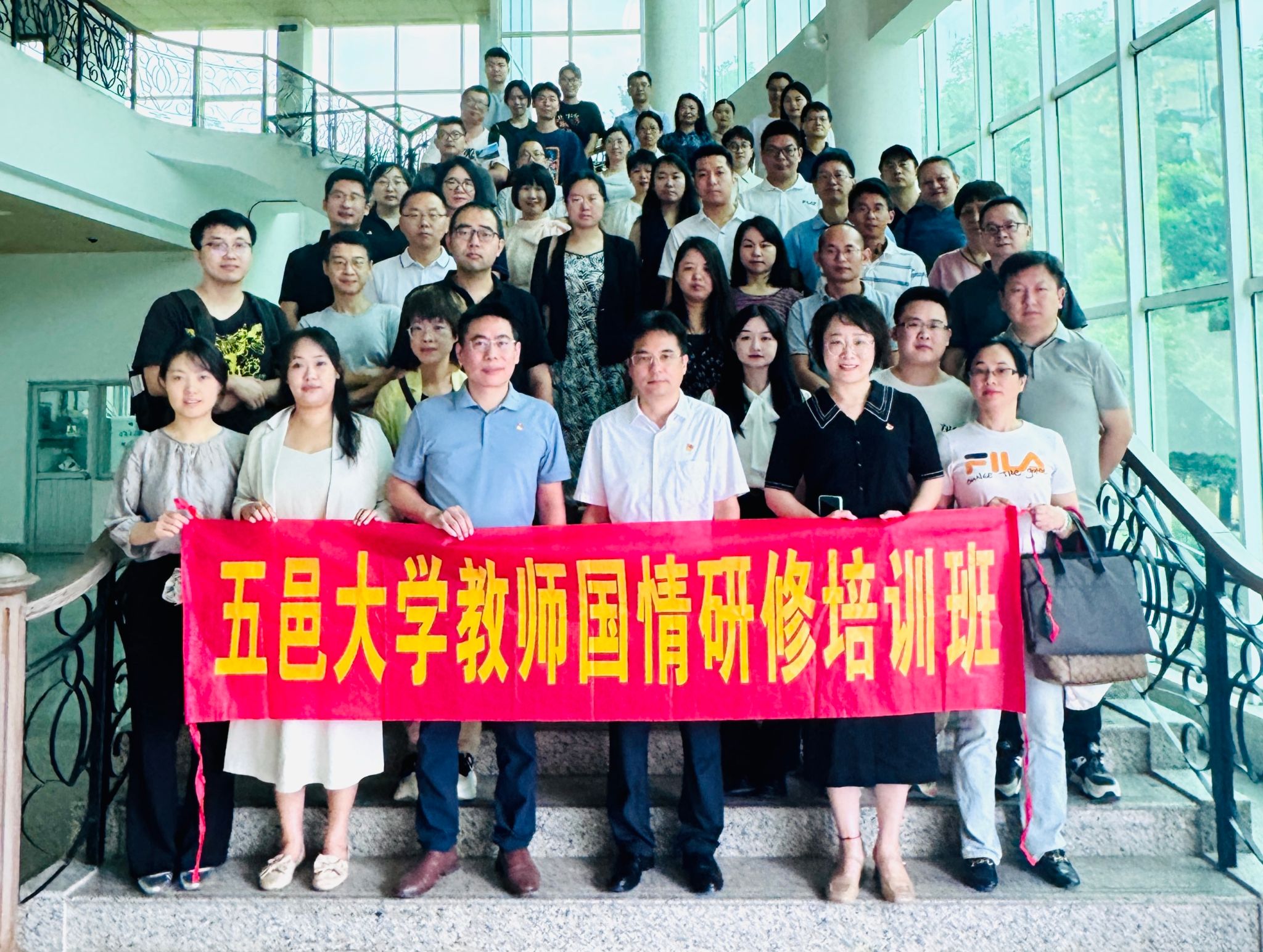 EE305B8DC9977FC0569D0399F0D_08C99AFE_7F7D9 EE305B8DC9977FC0569D0399F0D_08C99AFE_7F7D9