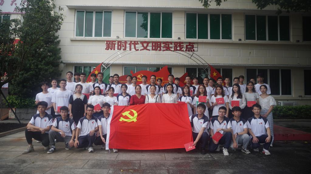 E81BDB1073A26A47167A2B40F03_49B8E33D_16F00