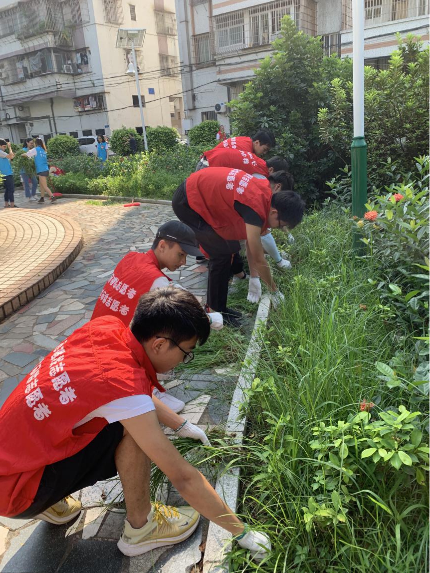 A06970B88431E4A3A8134741185_3D51C44A_DB20F A06970B88431E4A3A8134741185_3D51C44A_DB20F