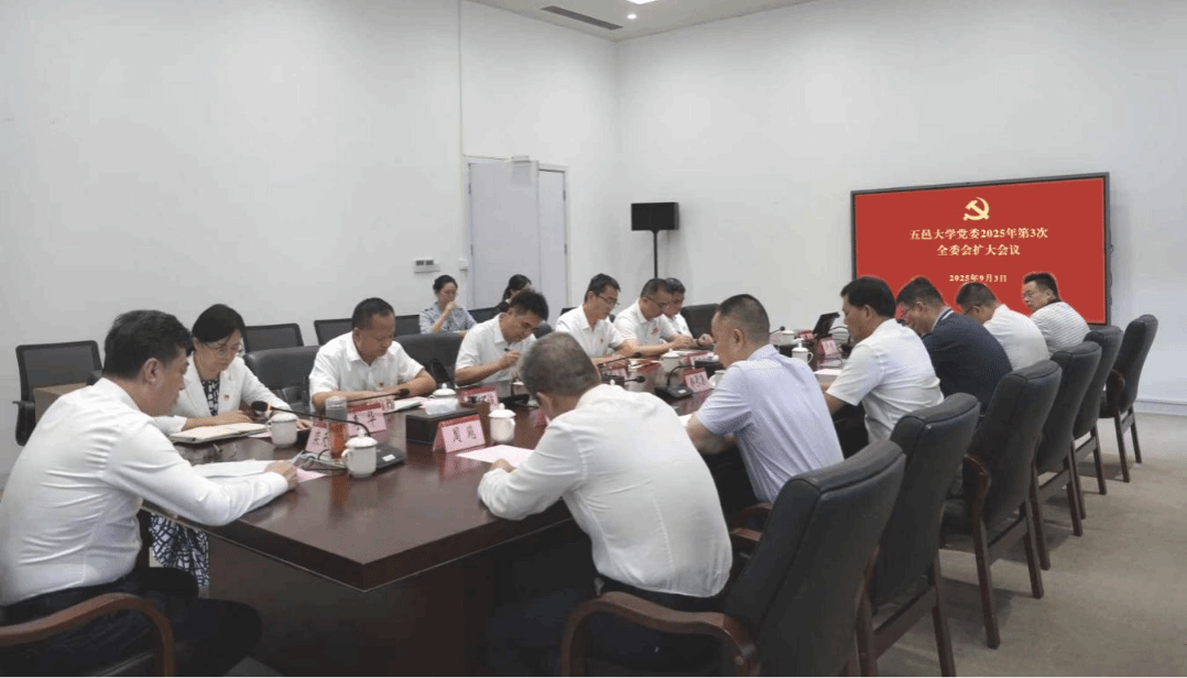 0AB23C9D1DB1B71B9FD7A3FB27F_7012B017_331DF