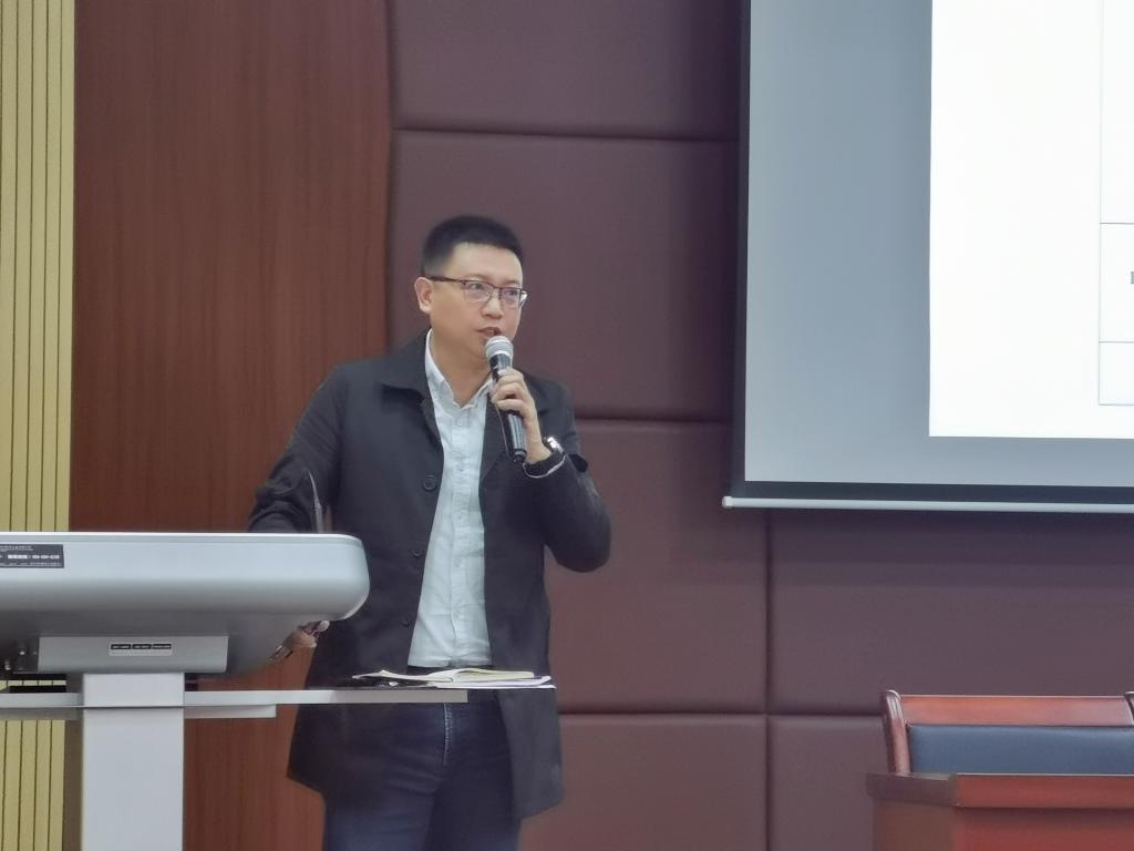 1E0FF63B2AFD9D7EC85101E9AB5_D48CDA4D_BE82