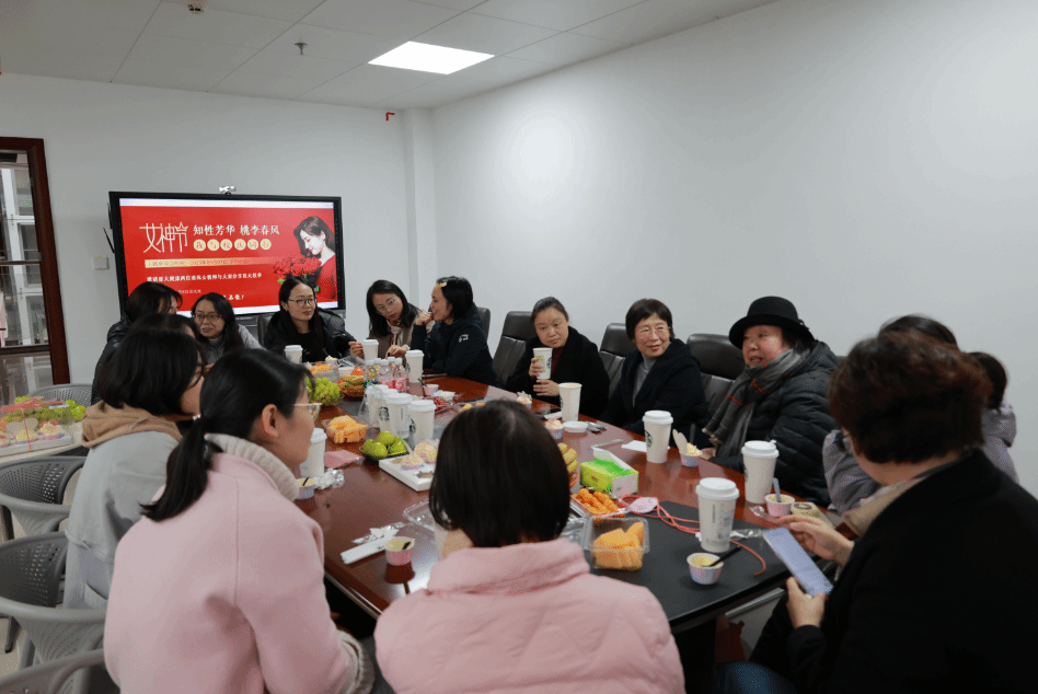 F7A824B5CB529233FDD350BF26D_E3402219_35A98