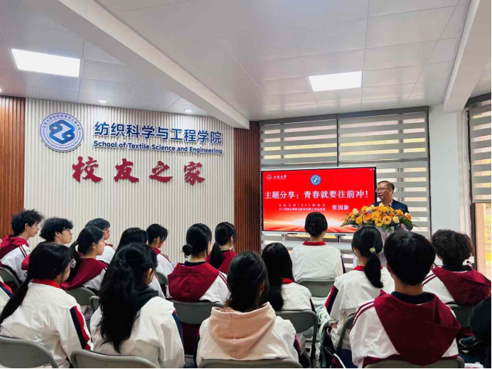 11BAE1AAC9D231AA2AD6966F302_32A8103C_15F71B