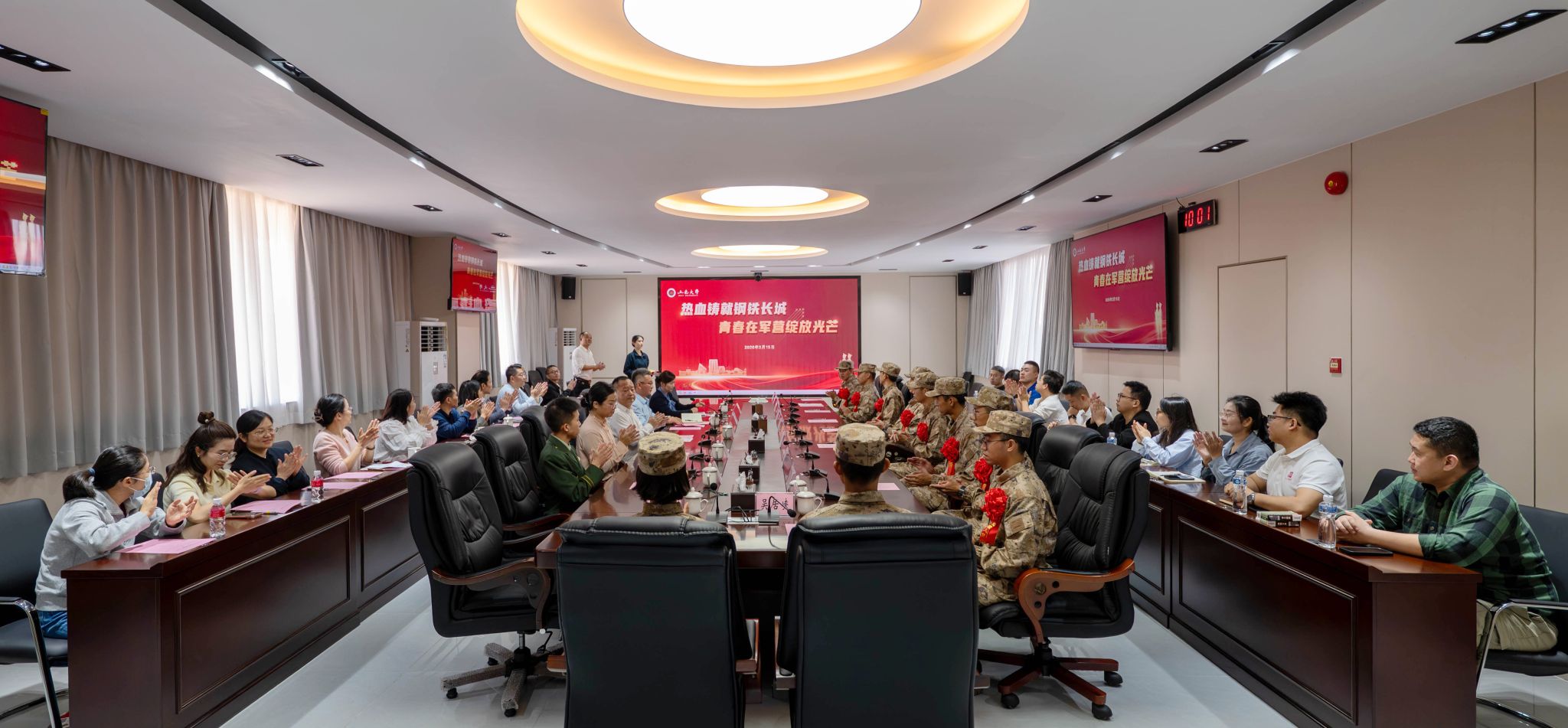 B678C81C8798A3F865006D0E225_BA477B38_3AC48 B678C81C8798A3F865006D0E225_BA477B38_3AC48