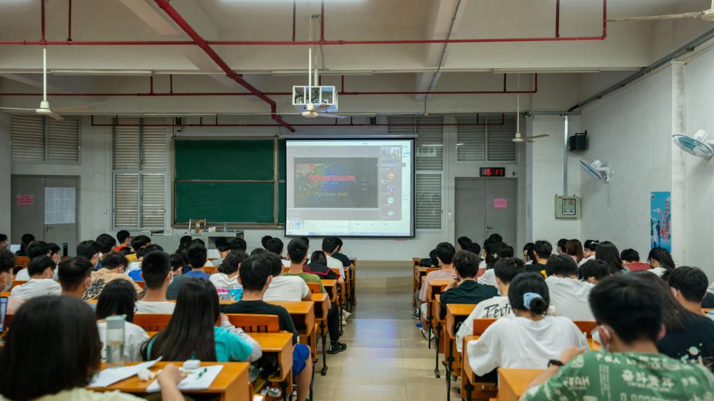 2572F503E4F08B2031E2BBEC98B_F3DFEF17_141B1