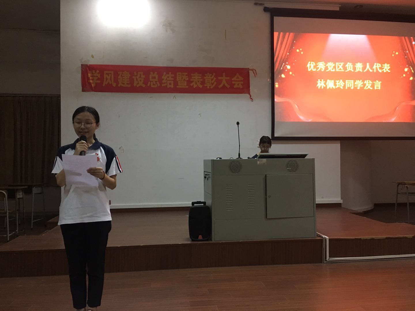 0B3F8709DDB254D518F753DC2F8_C13558EE_19E69 0B3F8709DDB254D518F753DC2F8_C13558EE_19E69