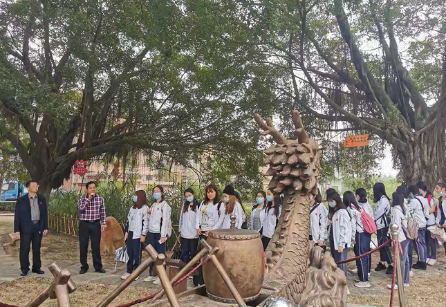 716F3EFF4E1432D7992F17C0985_33433573_A2C2F