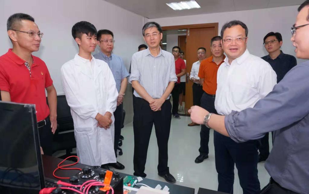 961C52DD12946796F46F5F8BC3C_43D00893_10427