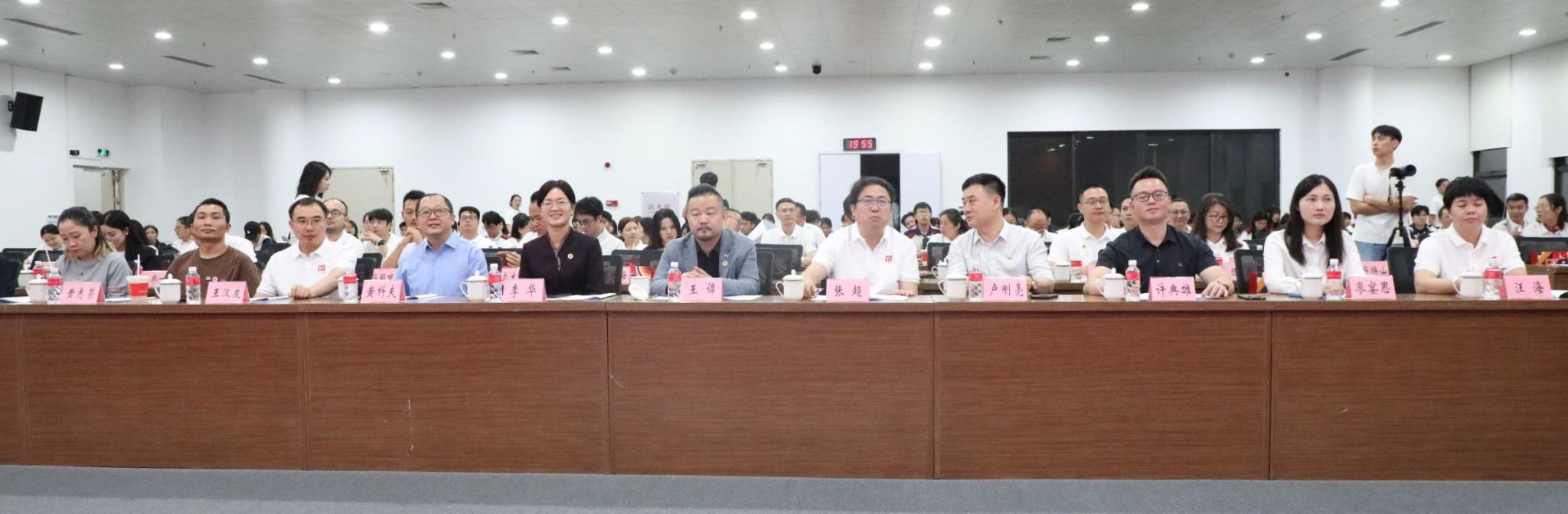 FFC13657D442843A6BC305CA6D8_E4F26671_27382 FFC13657D442843A6BC305CA6D8_E4F26671_27382