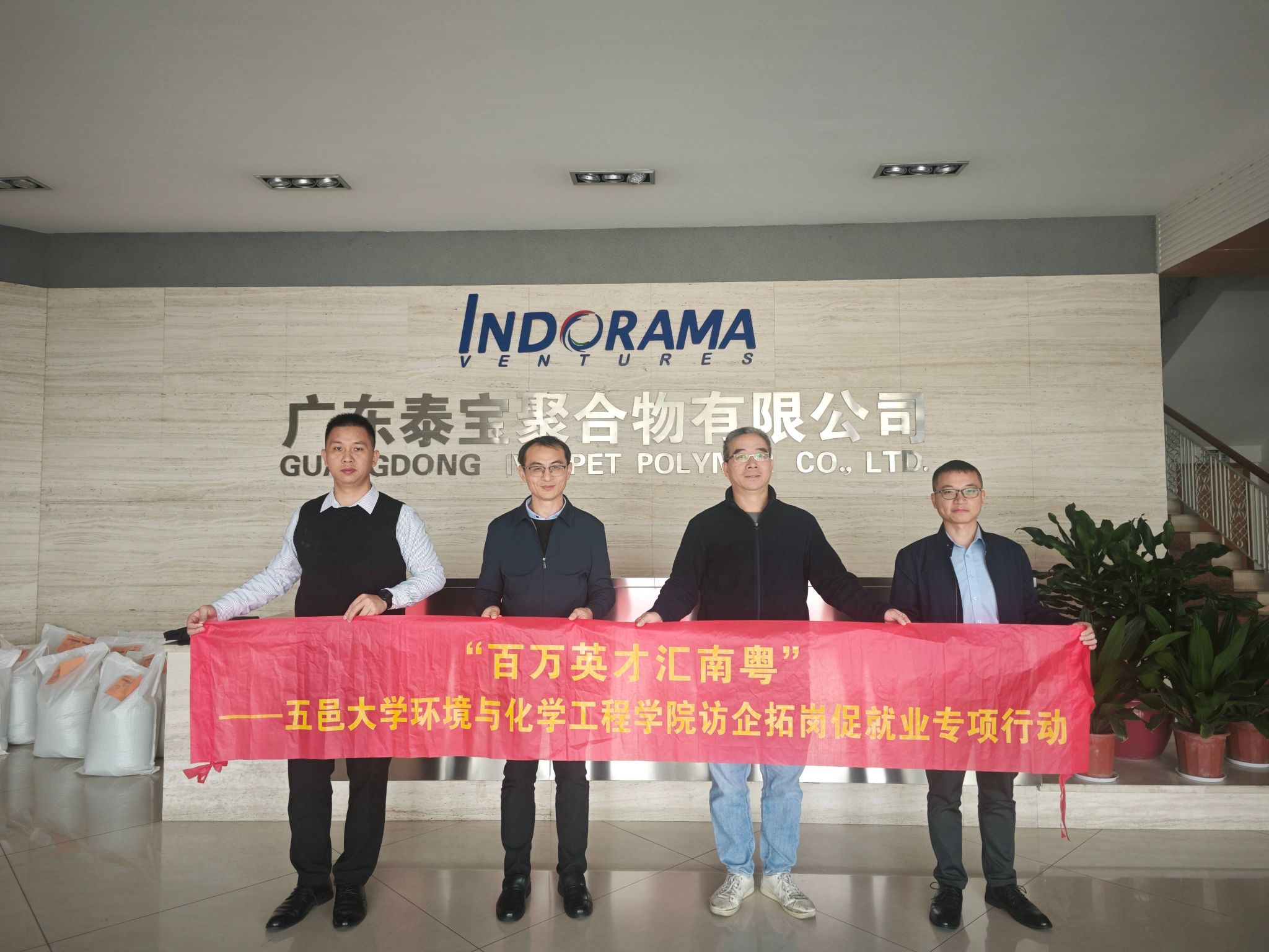 1D0F657147B158719B58B25955A_98602981_533CE 1D0F657147B158719B58B25955A_98602981_533CE