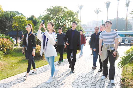 7D4DBC6618D39FF5CEDE3792089_93100035_31E4D