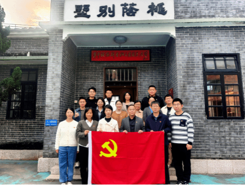 33BBA410595900E9E0BEDB827FA_29485C9C_19EEC