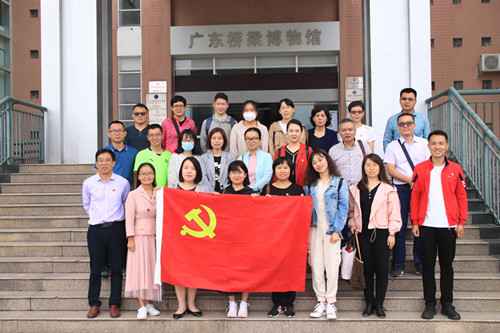 63726747CF183ECDB4A712BB198_CA21F8B4_1565C